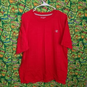 Champion Authentic XL red small  logo